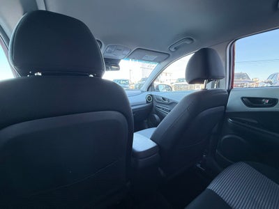 2021 Hyundai KONA SEL