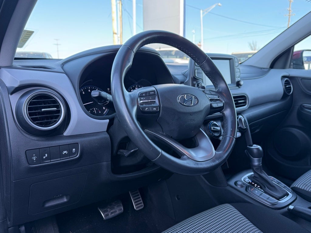 2021 Hyundai KONA SEL