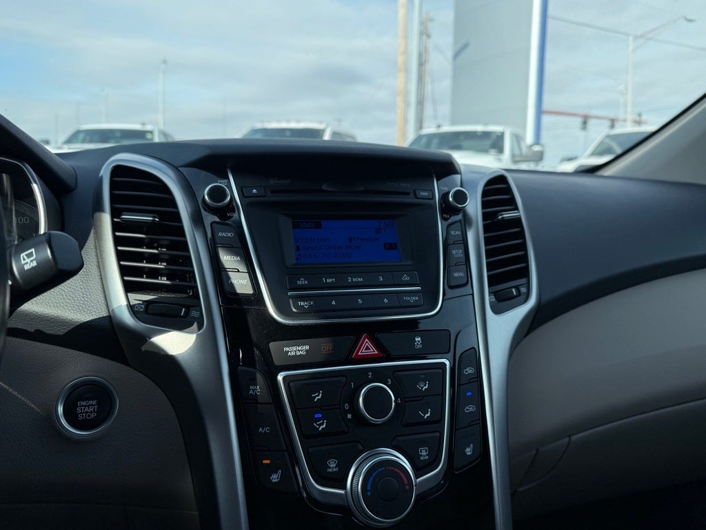 2016 Hyundai ELANTRA GT Base