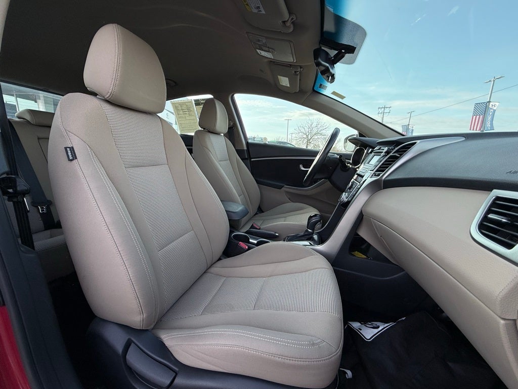 2016 Hyundai ELANTRA GT Base