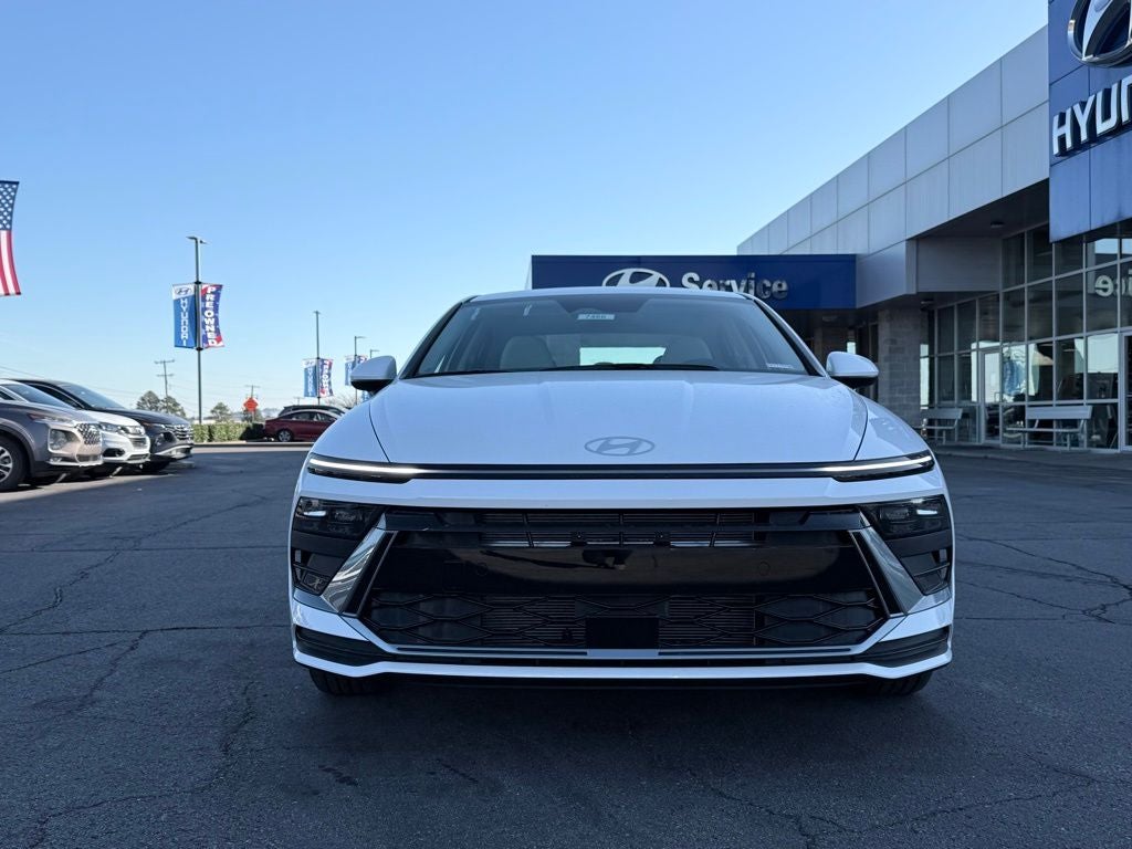 2026 Hyundai SONATA SE