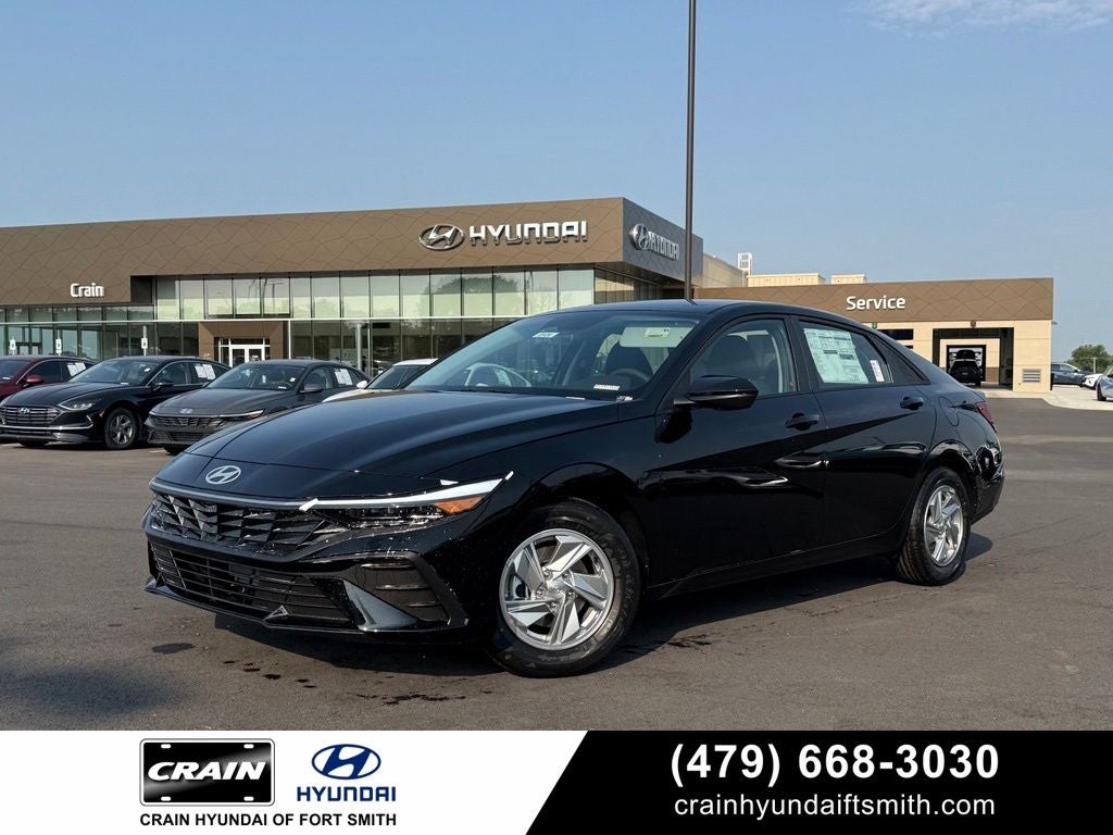 2026 Hyundai ELANTRA SE
