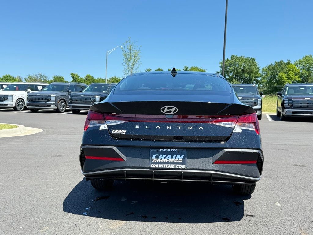 2026 Hyundai ELANTRA SE