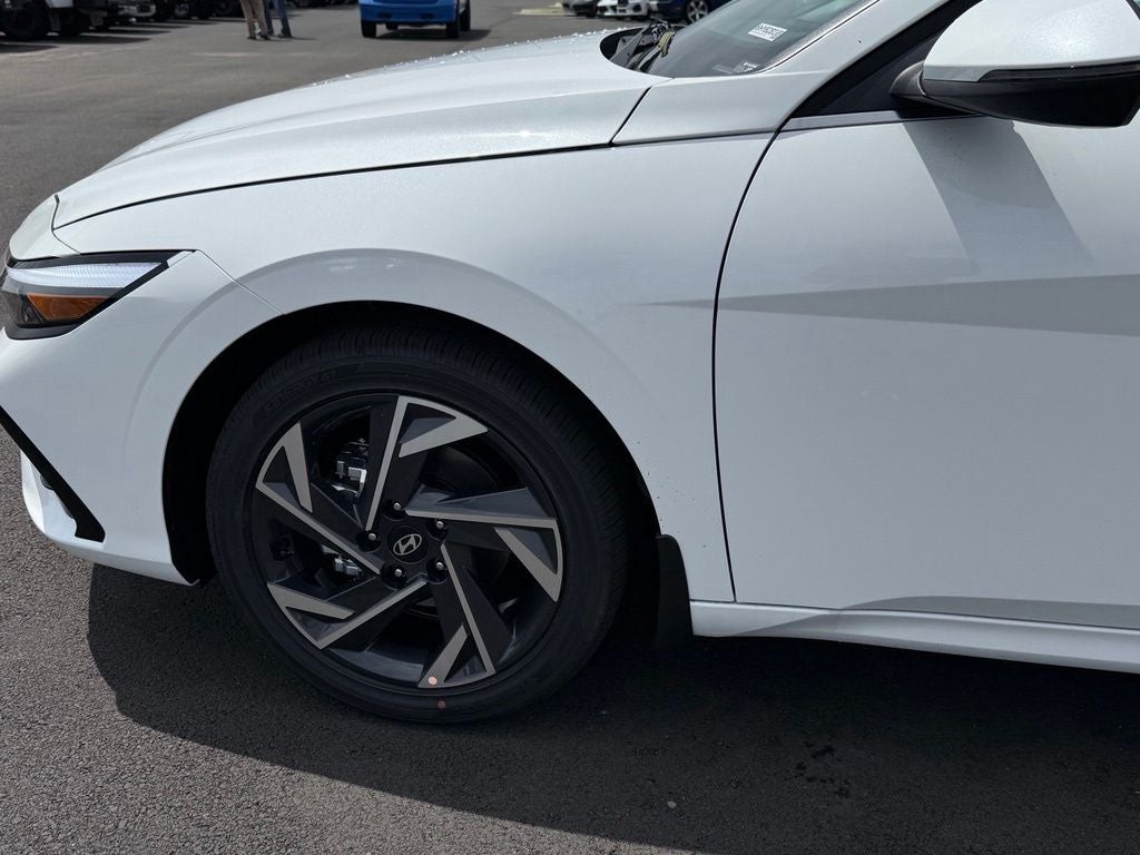 2026 Hyundai ELANTRA HYBRID Limited
