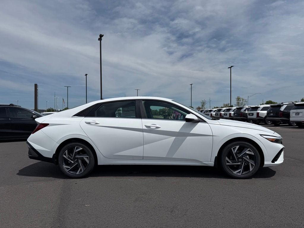 2026 Hyundai ELANTRA HYBRID Limited