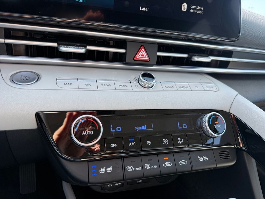 2026 Hyundai ELANTRA HYBRID Limited