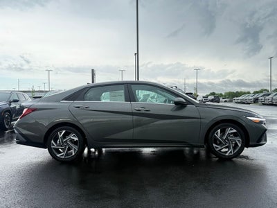 2026 Hyundai ELANTRA Limited