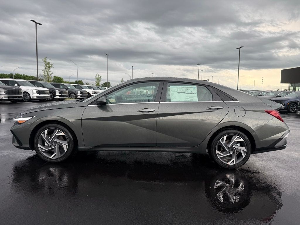 2026 Hyundai ELANTRA Limited