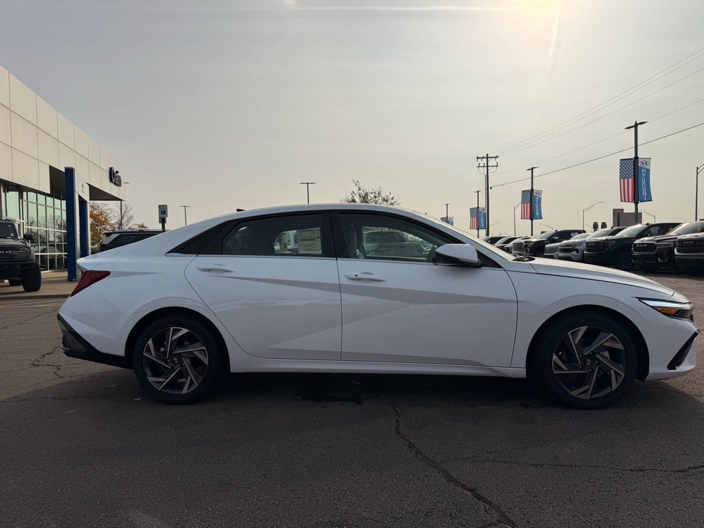 2026 Hyundai ELANTRA Limited