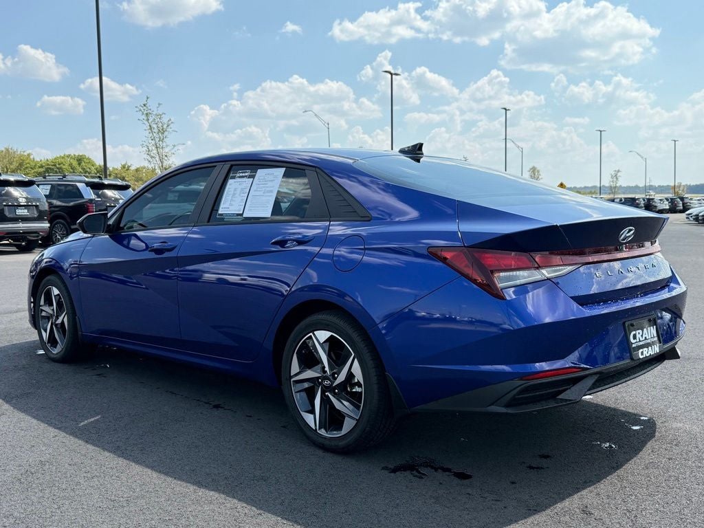 2023 Hyundai ELANTRA SEL