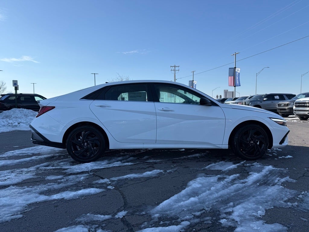 2026 Hyundai ELANTRA SEL Sport Premium