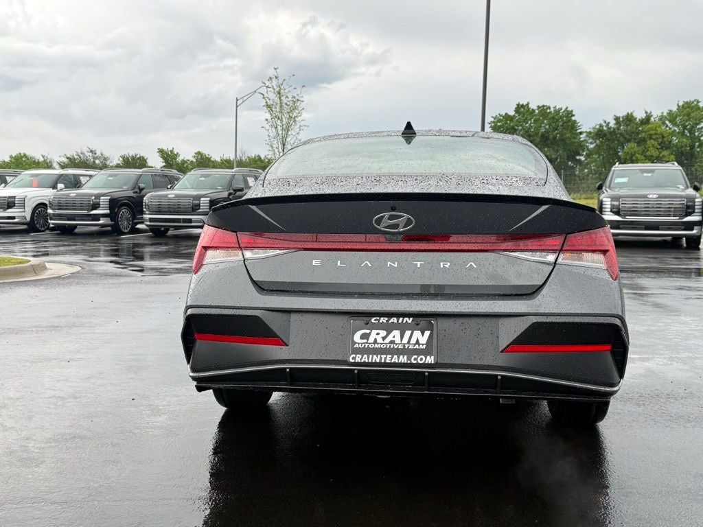 2026 Hyundai ELANTRA SEL Sport Premium