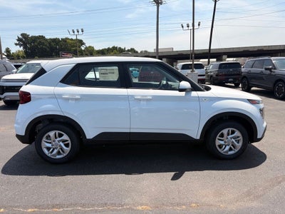2026 Hyundai VENUE SE