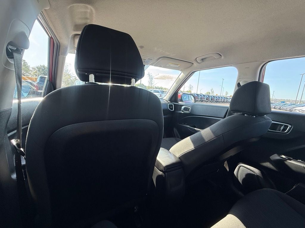 2023 Hyundai VENUE SE