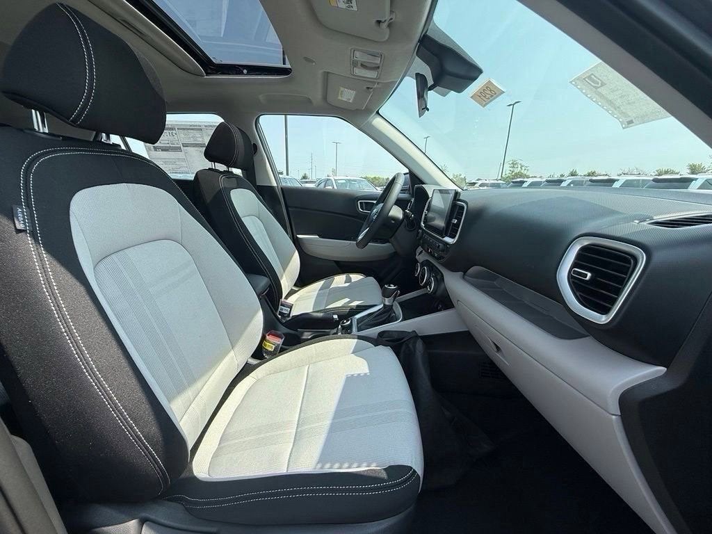2024 Hyundai VENUE SEL