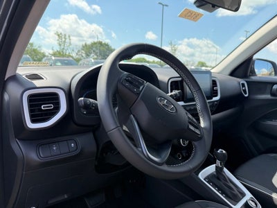 2026 Hyundai VENUE SEL W/Two-Tone Roof