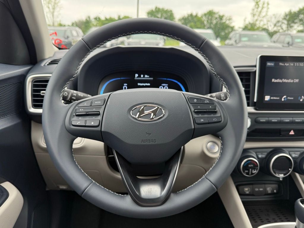 2026 Hyundai VENUE SEL W/Two-Tone Roof