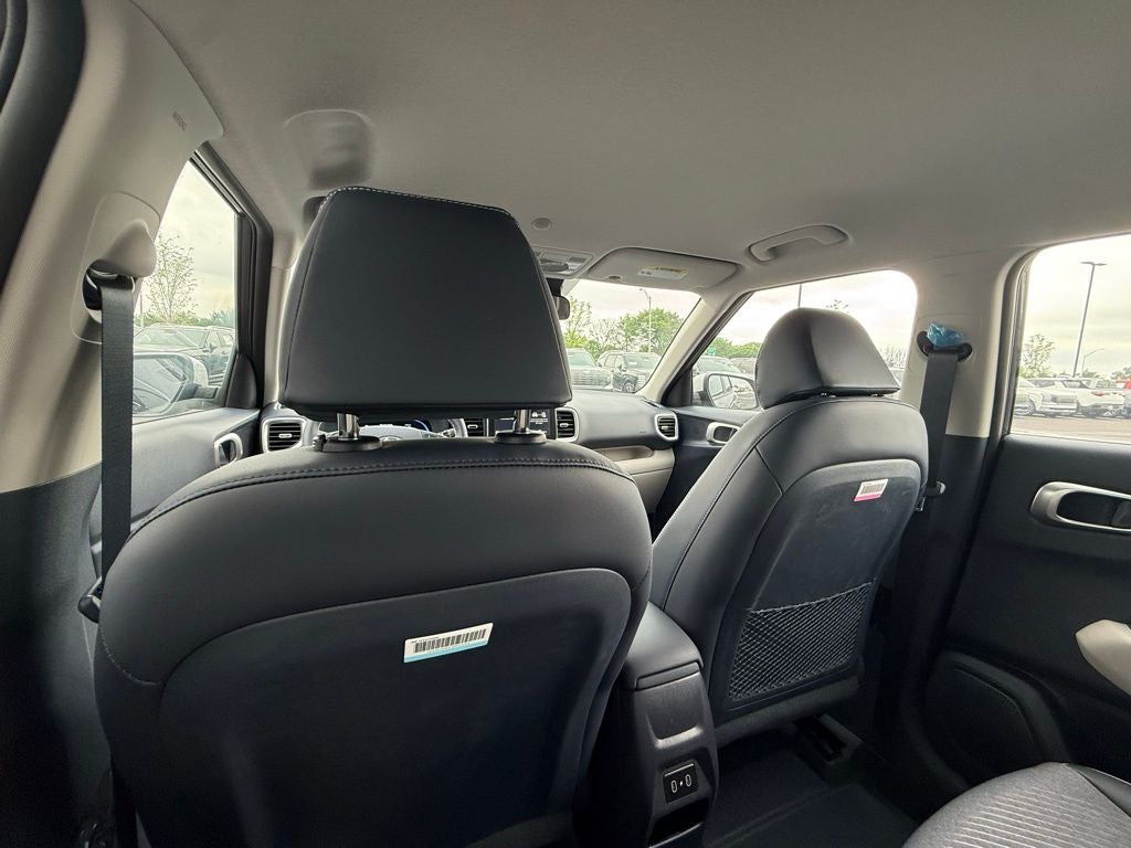 2026 Hyundai VENUE SEL W/Two-Tone Roof