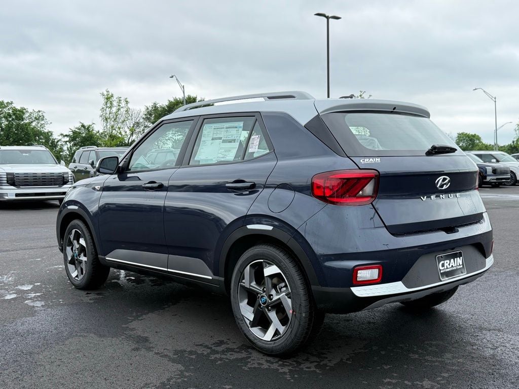 2026 Hyundai VENUE SEL W/Two-Tone Roof