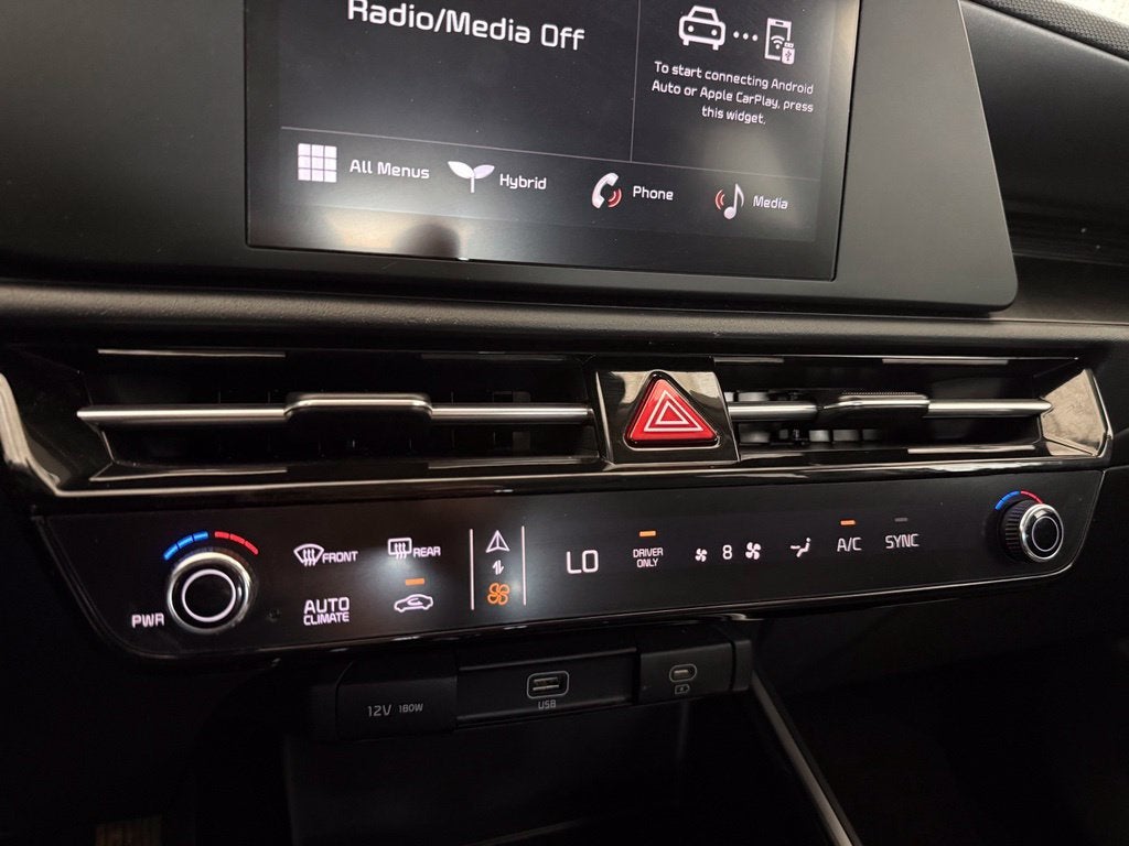 2025 Kia Niro LX