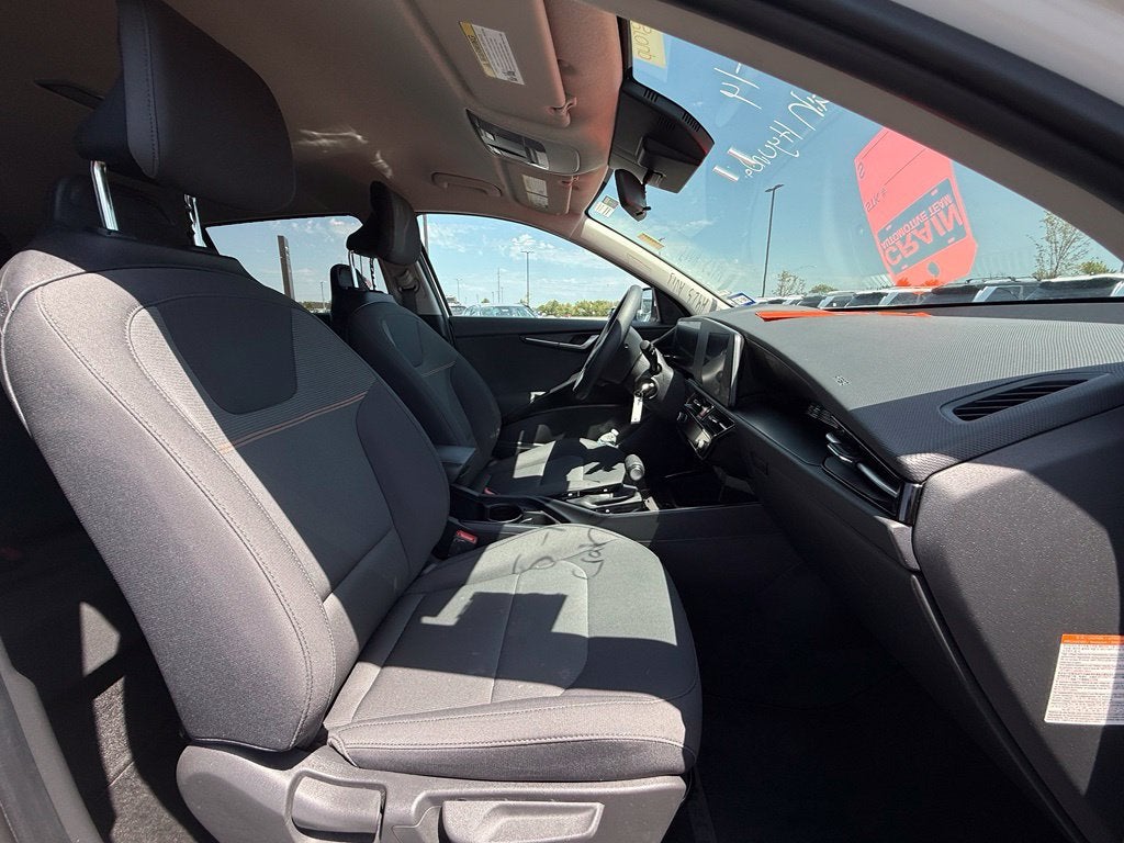 2025 Kia Niro LX