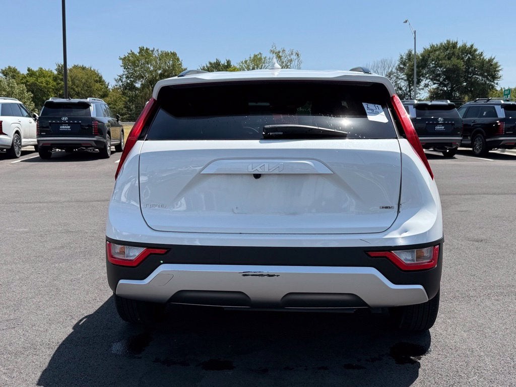 2025 Kia Niro LX