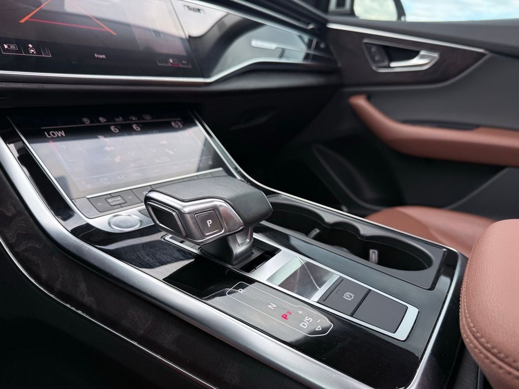 2020 Audi Q8 55 Premium Plus quattro