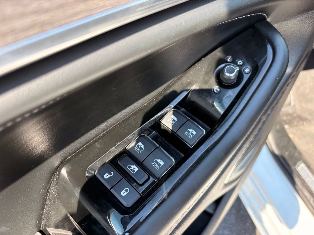 2021 Jeep Grand Cherokee L Overland - Photo 12