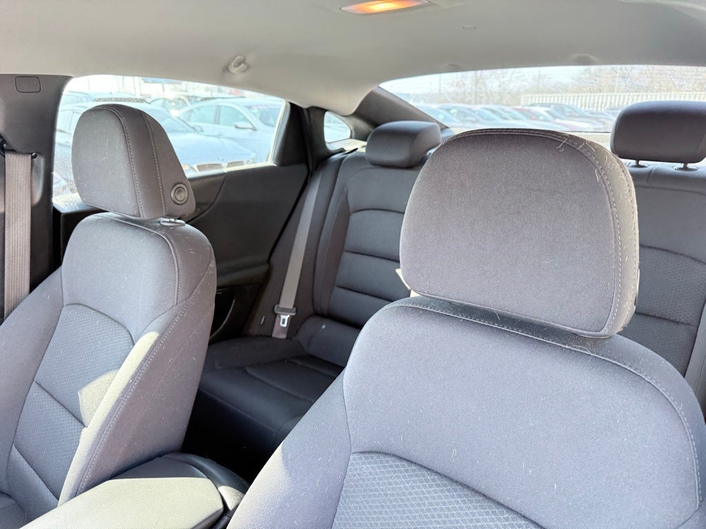 2023 Chevrolet Malibu RS