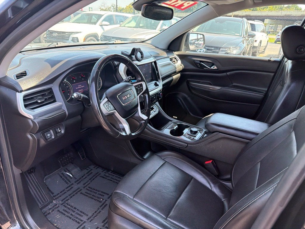 2020 GMC Acadia SLT
