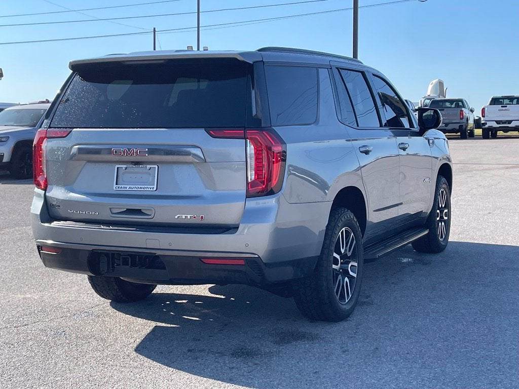 2023 GMC Yukon AT4 - Photo 7