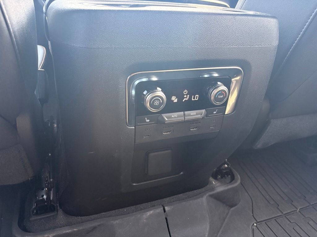 2026 GMC Yukon XL AT4 - Photo 29