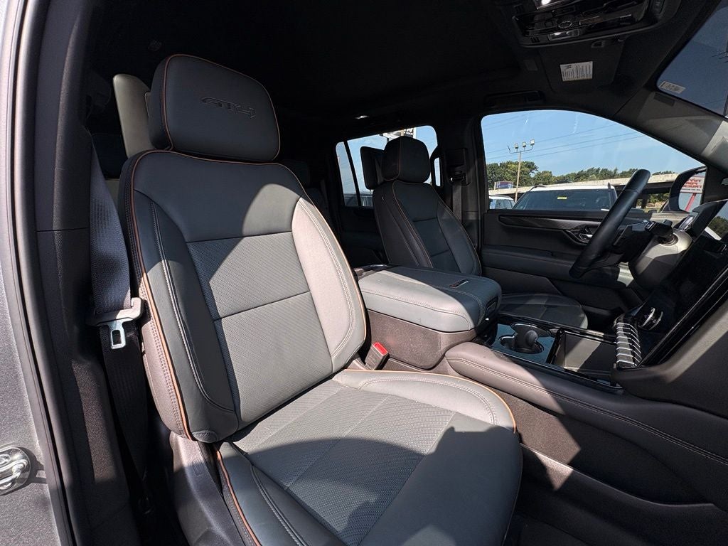 2026 GMC Yukon XL AT4 - Photo 32