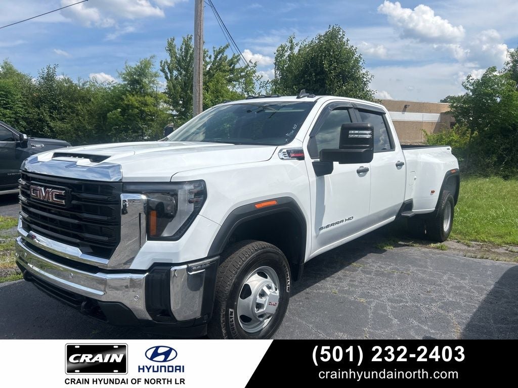 2025 GMC Sierra 4WD Crew Cab Long Box DRW Pro's photo