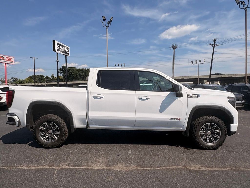 2025 GMC Sierra 1500 AT4