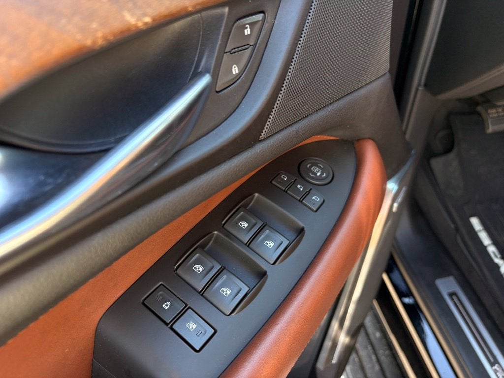 2020 Cadillac Escalade Luxury - Photo 12