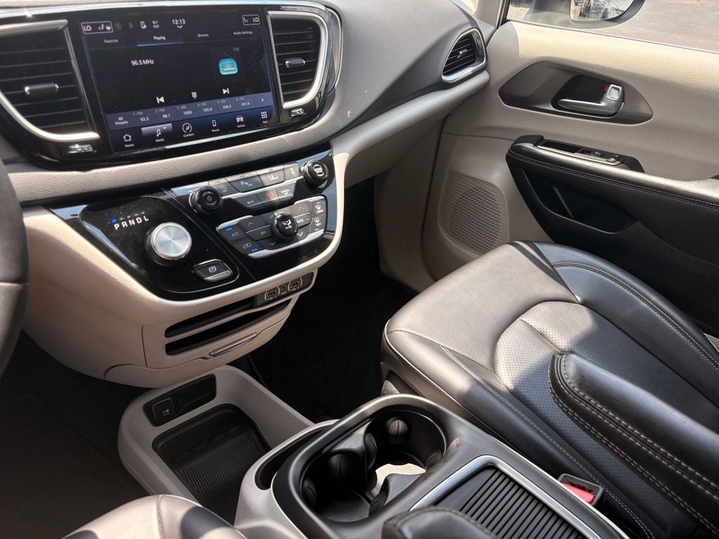 2023 Chrysler Pacifica Touring L - Photo 20