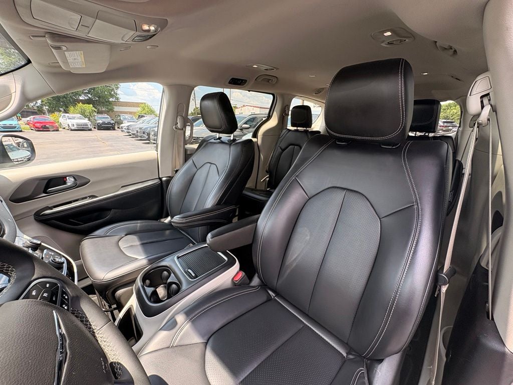 2023 Chrysler Pacifica Touring L - Photo 22