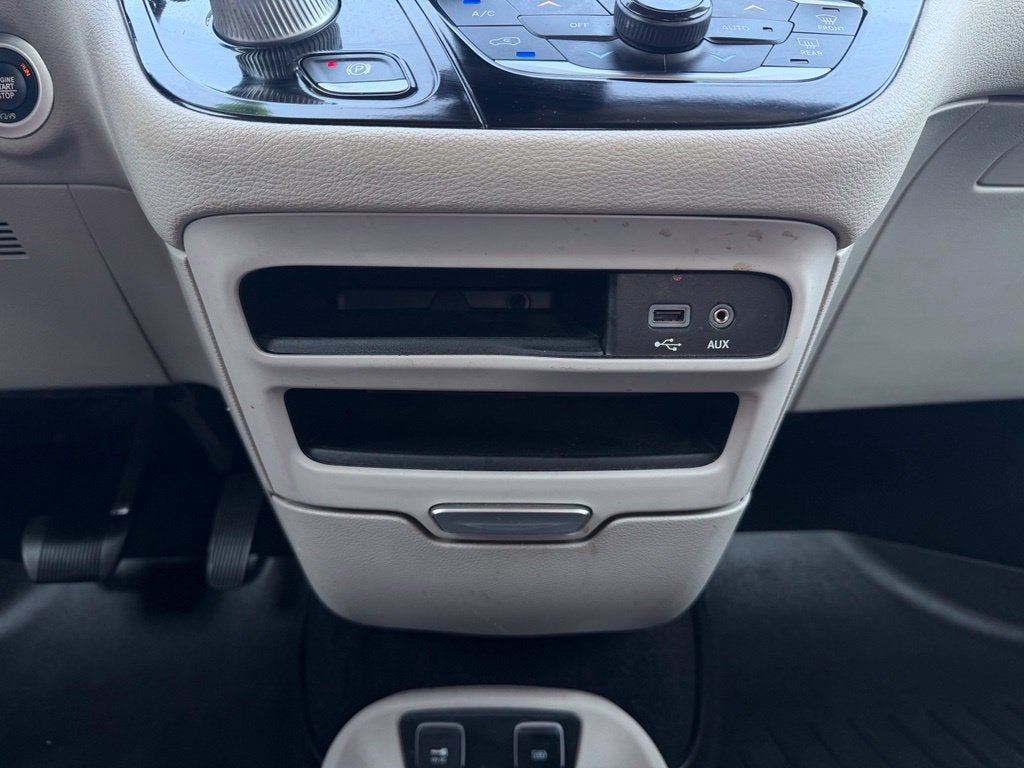 2020 Chrysler Pacifica Limited - Photo 21