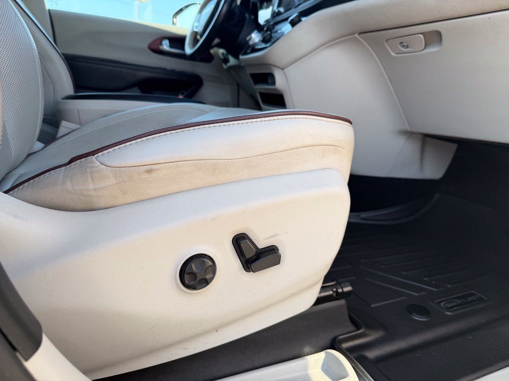 2020 Chrysler Pacifica Limited - Photo 35