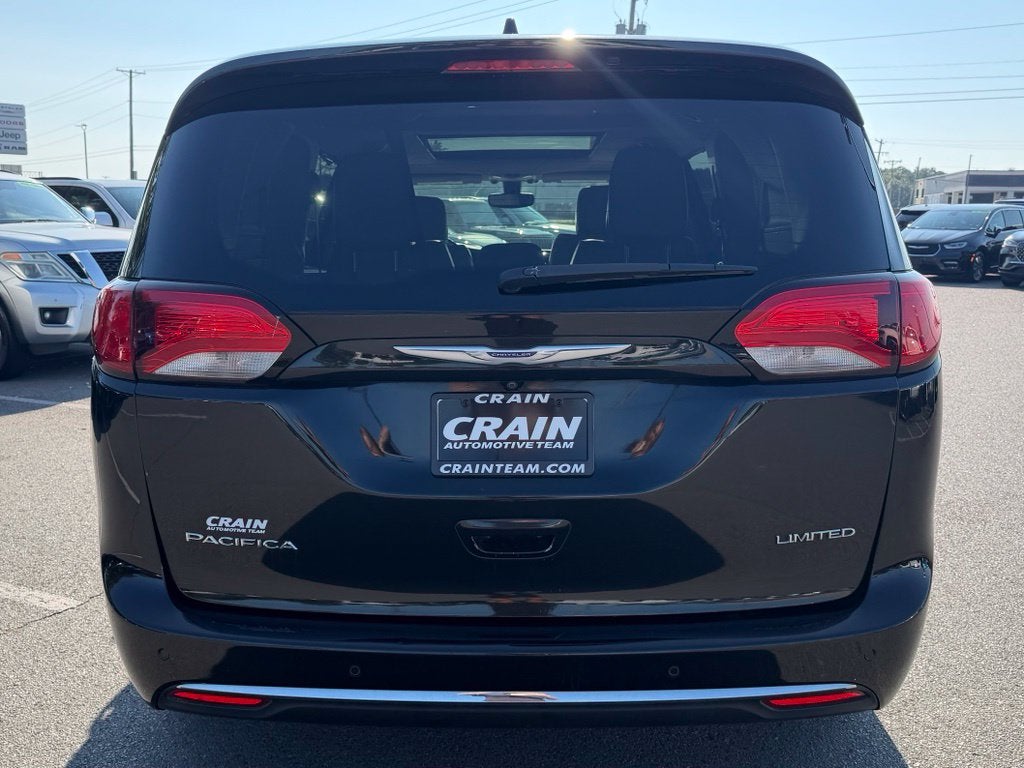 2020 Chrysler Pacifica Limited - Photo 6