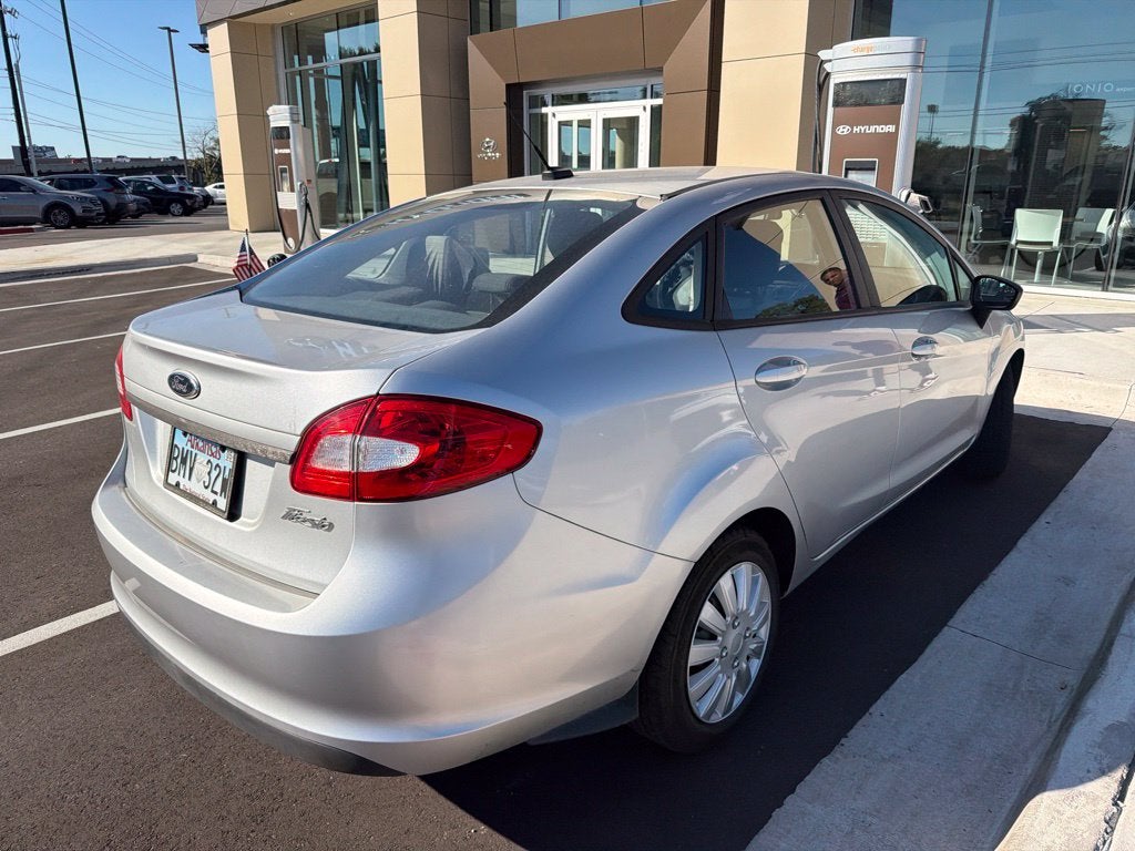 2013 Ford Fiesta S