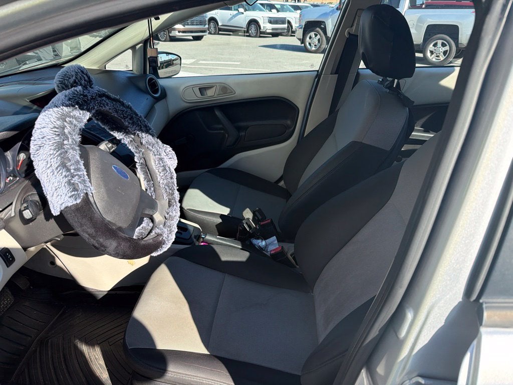 2013 Ford Fiesta S