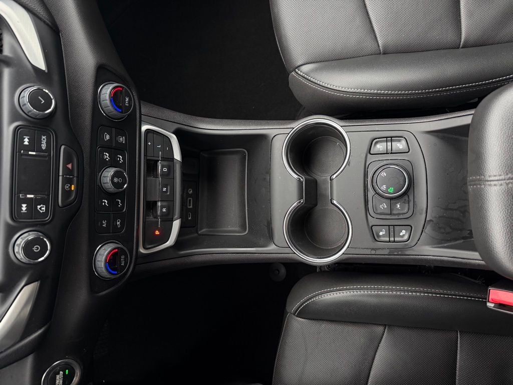 2024 GMC Terrain SLT - Photo 20