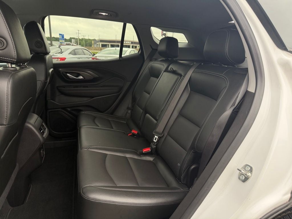 2024 GMC Terrain SLT - Photo 26