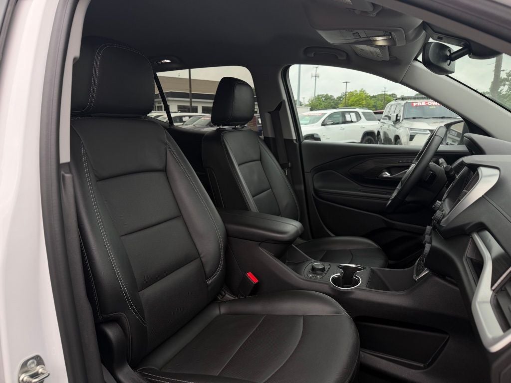 2024 GMC Terrain SLT - Photo 30