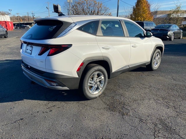 2025 Hyundai TUCSON SE AWD