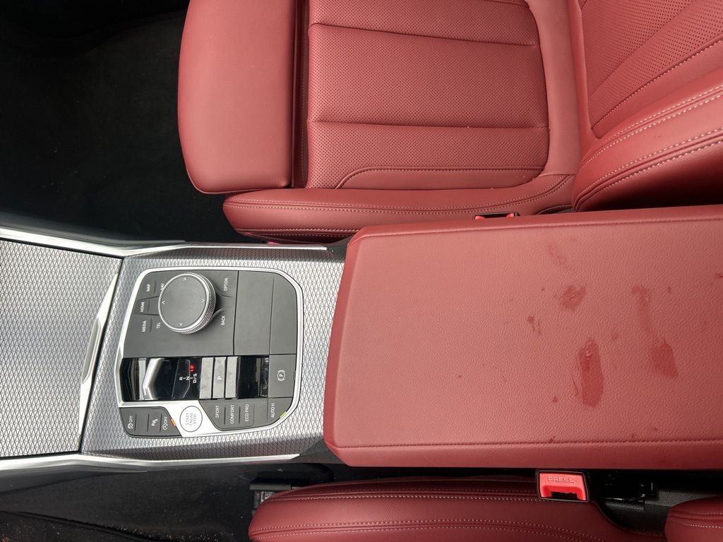 2025 BMW 3 Series 330i