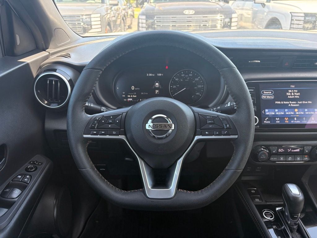 2021 Nissan Kicks SR - Photo 14