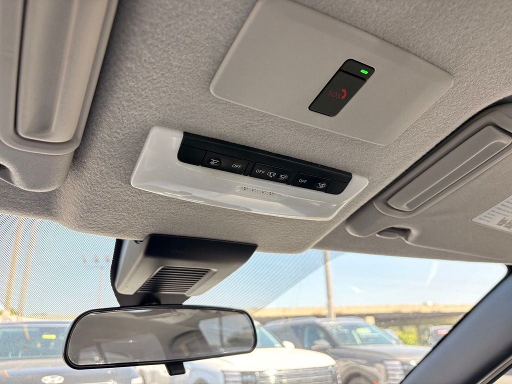 2021 Nissan Kicks SR - Photo 22